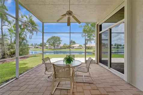 2525 Bay Pointe Court Weston FL 33327