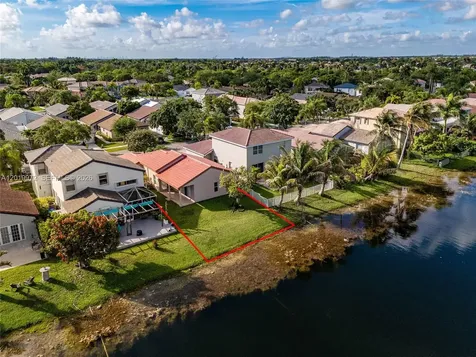 17992 SW 29th Lane Miramar FL 33029