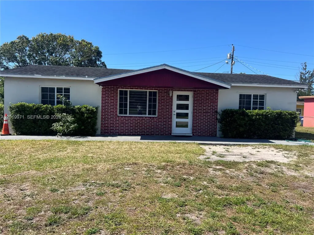 2860 NW 207th Street Miami Gardens FL 33056
