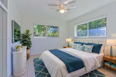 5400 Orduna Drive Coral Gables FL 33146