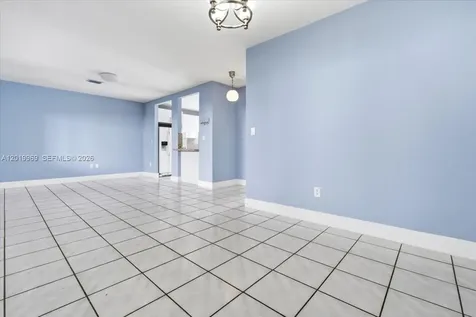 3297 SW 26th Street Miami FL 33133