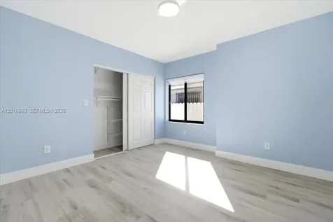 3297 SW 26th Street Miami FL 33133