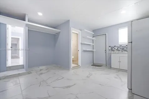 3297 SW 26th Street Miami FL 33133