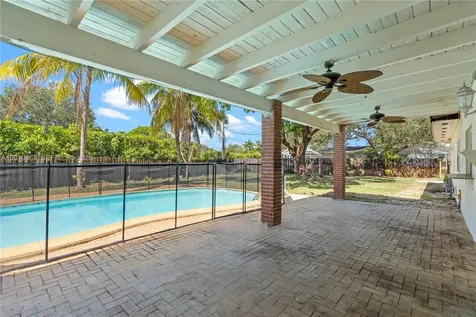 8200 SW 164th Street Palmetto Bay FL 33157