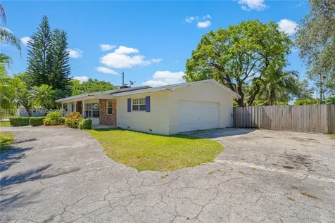8200 SW 164th Street Palmetto Bay FL 33157