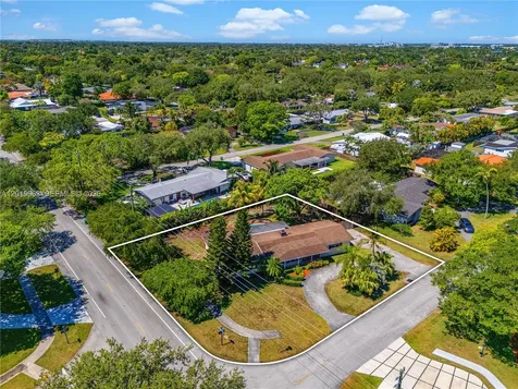 8200 SW 164th Street Palmetto Bay FL 33157