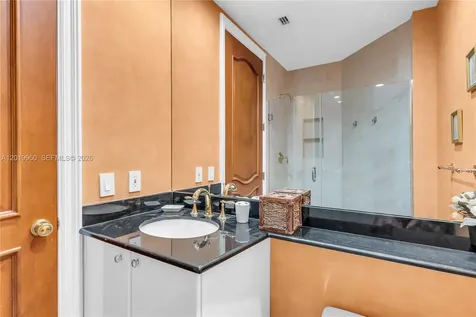 791 Crandon Boulevard Key Biscayne FL 33149