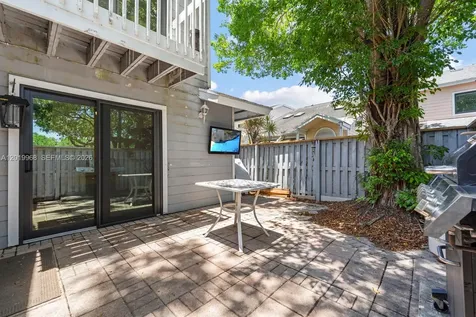 2039 Winners Circle North Lauderdale FL 33068