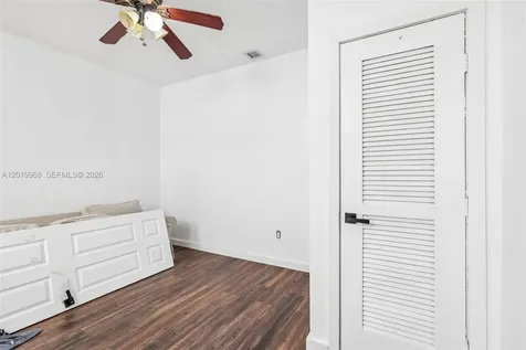 2039 Winners Circle North Lauderdale FL 33068