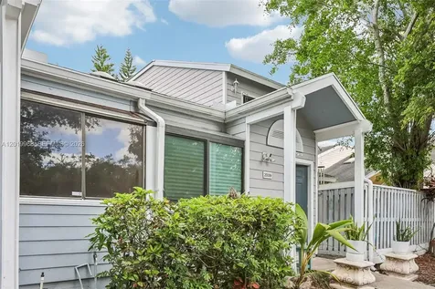 2039 Winners Circle North Lauderdale FL 33068