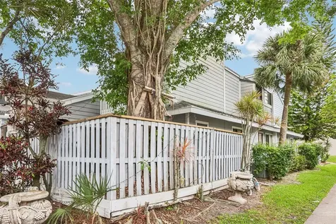 2039 Winners Circle North Lauderdale FL 33068