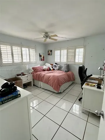 300 Galen Drive Key Biscayne FL 33149
