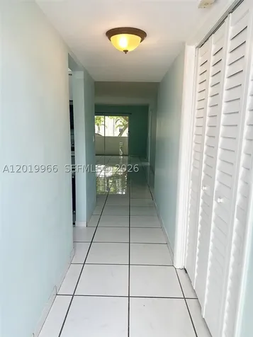 300 Galen Drive Key Biscayne FL 33149