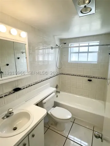 300 Galen Drive Key Biscayne FL 33149