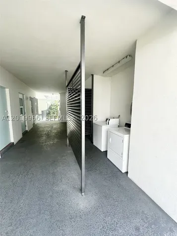 300 Galen Drive Key Biscayne FL 33149