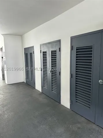 300 Galen Drive Key Biscayne FL 33149
