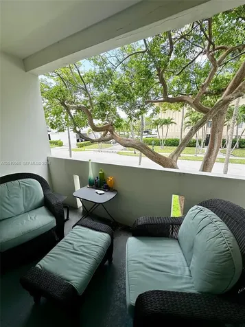 300 Galen Drive Key Biscayne FL 33149