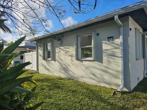 241 NE 1st Terrace Dania Beach FL 33004