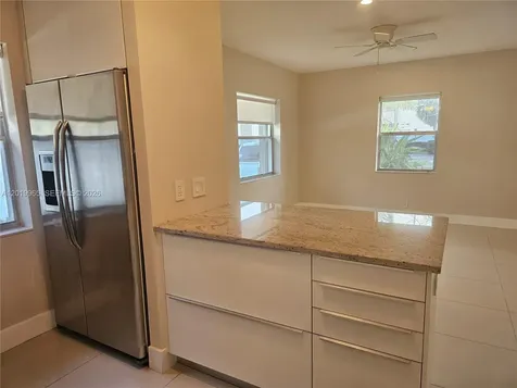 241 NE 1st Terrace Dania Beach FL 33004