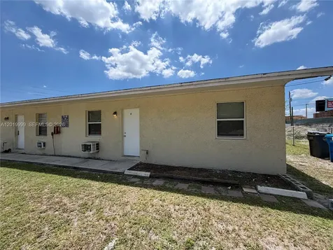 4801 SW 18th Street West Park FL 33023