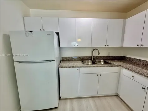 4801 SW 18th Street West Park FL 33023