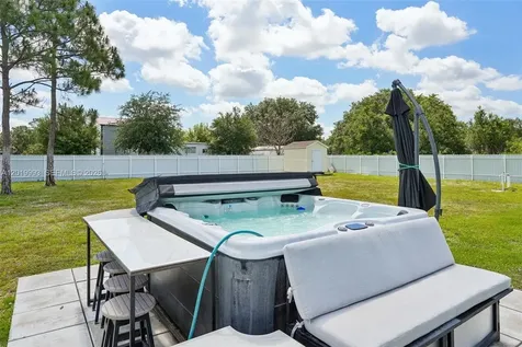 910 Richmond Avenue N Lehigh Acres FL 33972
