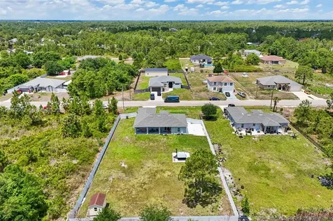 910 Richmond Avenue N Lehigh Acres FL 33972