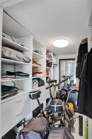 10275 Collins Avenue Bal Harbour FL 33154