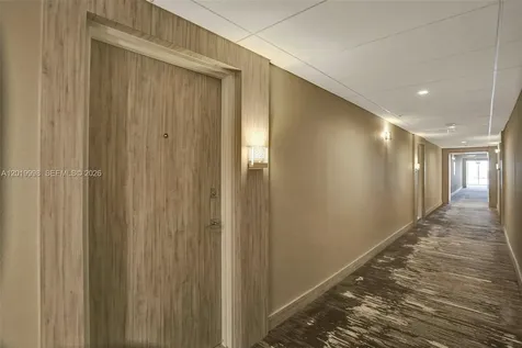 10275 Collins Avenue Bal Harbour FL 33154