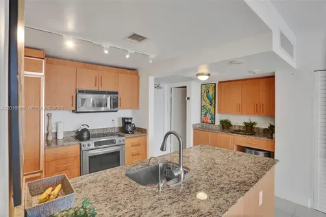 10275 Collins Avenue Bal Harbour FL 33154