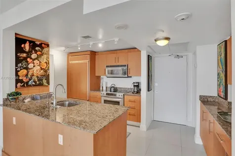 10275 Collins Avenue Bal Harbour FL 33154