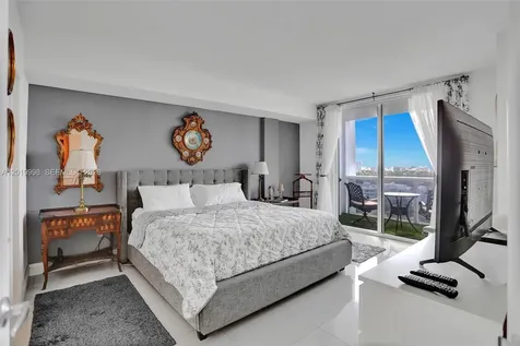 10275 Collins Avenue Bal Harbour FL 33154