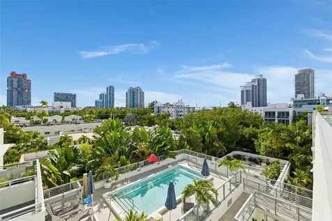 421 Meridian Avenue Miami Beach FL 33139