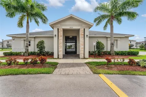 805 SE 18th Street Homestead FL 33034