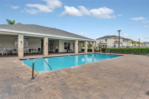 805 SE 18th Street Homestead FL 33034