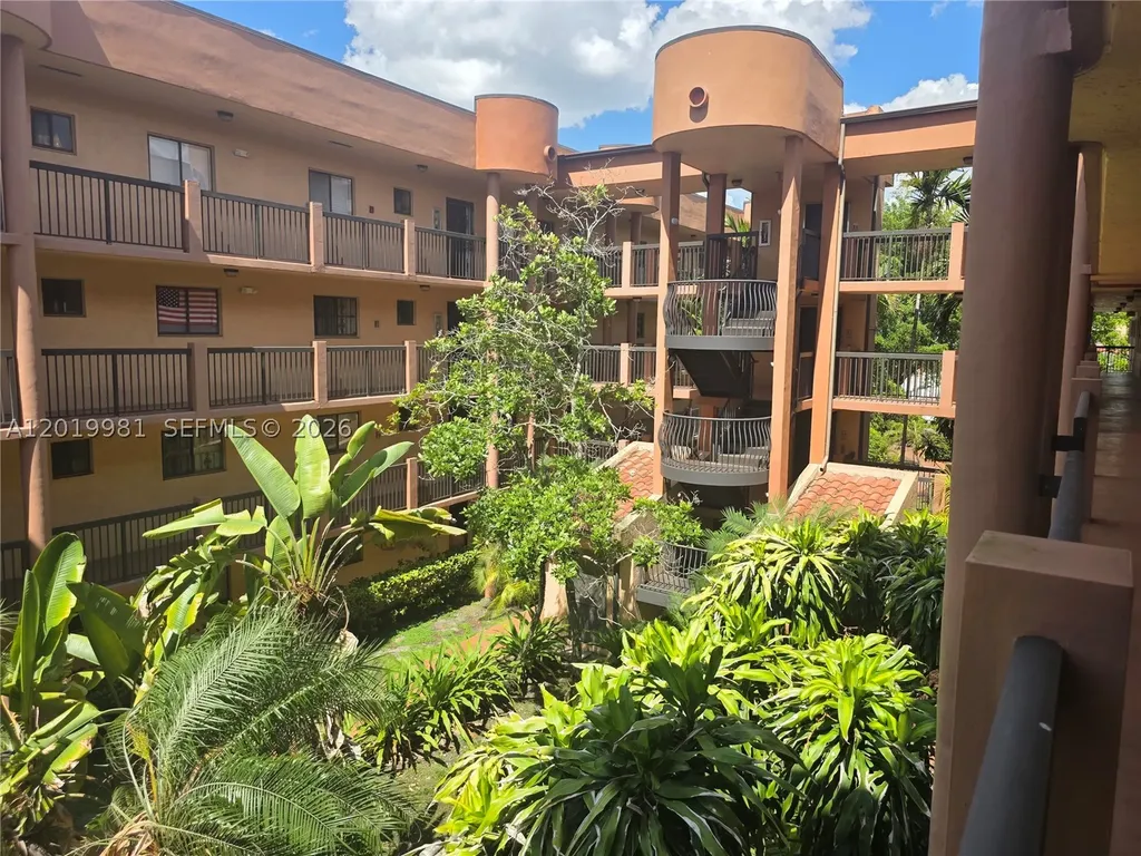 5500 W 21st Court Hialeah FL 33016