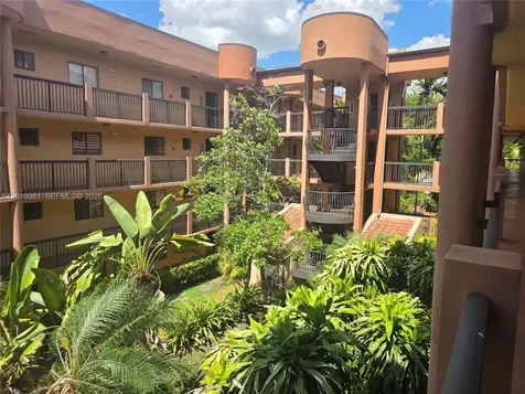 5500 W 21st Court Hialeah FL 33016