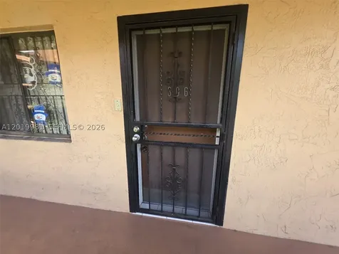5500 W 21st Court Hialeah FL 33016