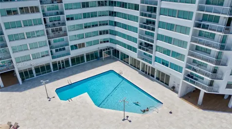7135 Collins Avenue Miami Beach FL 33141
