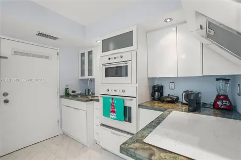 7135 Collins Avenue Miami Beach FL 33141