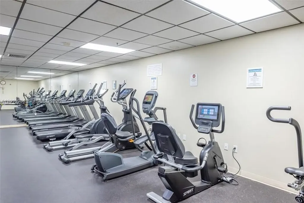 1201 S Ocean Drive Hollywood FL 33019