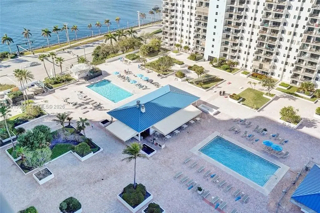 1201 S Ocean Drive Hollywood FL 33019