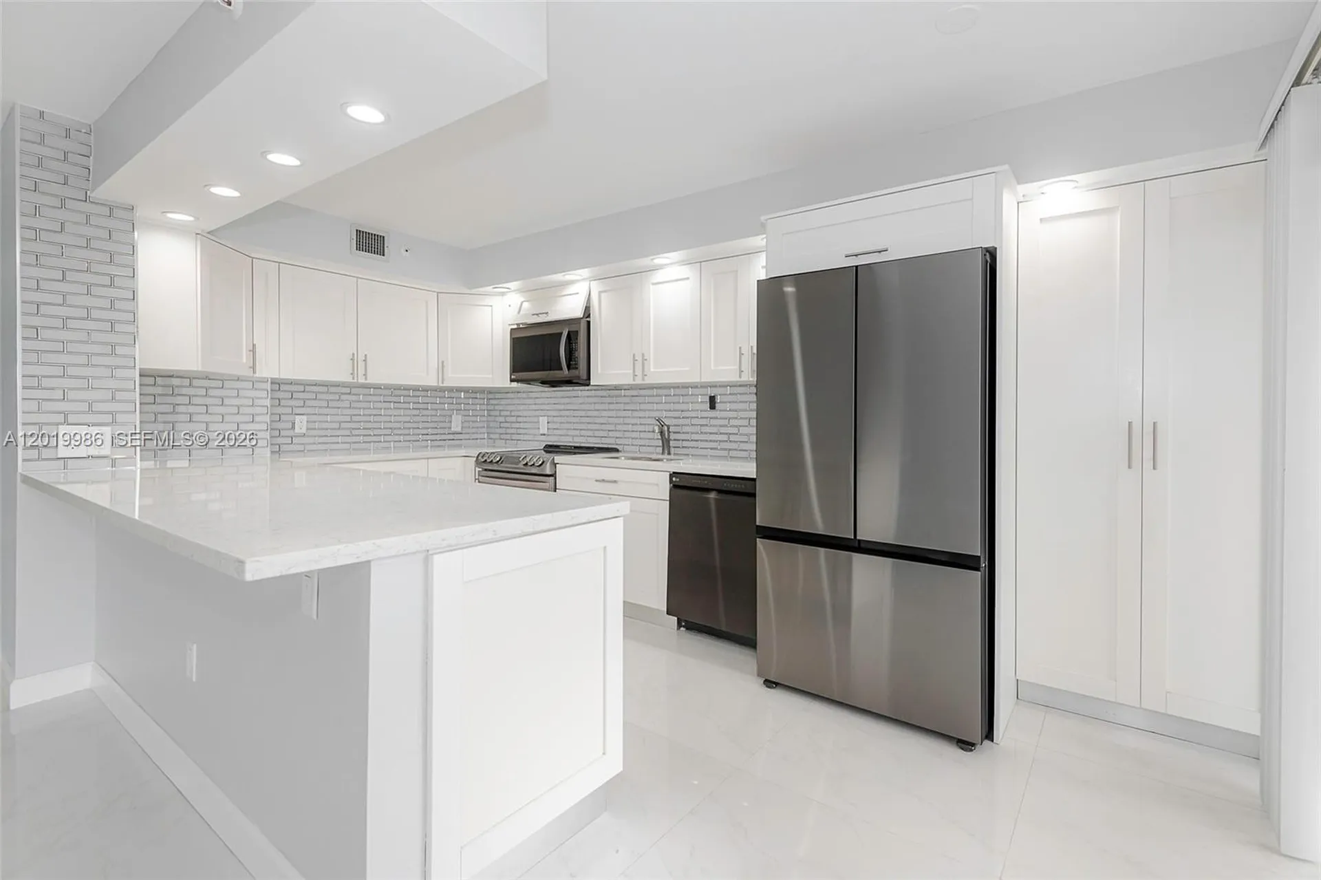 1201 S Ocean Drive Hollywood FL 33019