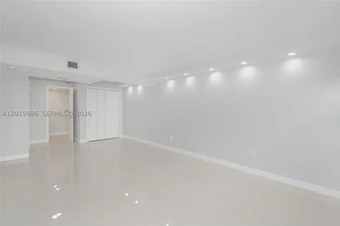 1201 S Ocean Drive Hollywood FL 33019