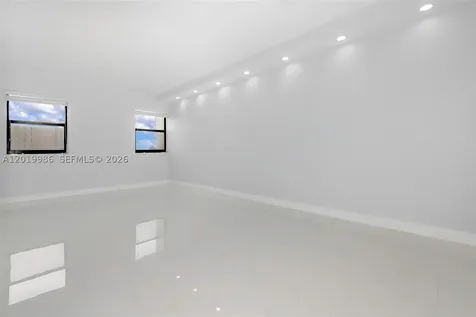1201 S Ocean Drive Hollywood FL 33019