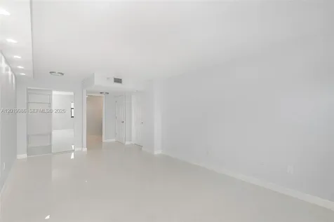1201 S Ocean Drive Hollywood FL 33019