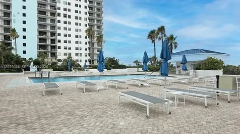 1201 S Ocean Drive Hollywood FL 33019