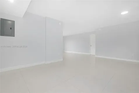 1201 S Ocean Drive Hollywood FL 33019