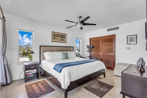 209 E Enid Drive Key Biscayne FL 33149