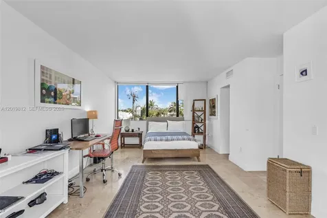 209 E Enid Drive Key Biscayne FL 33149